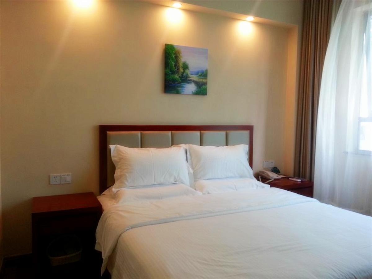 Greentree Inn Shanghai Expo Site South Yanggao Road Subway Station Express Hotel Zewnętrze zdjęcie