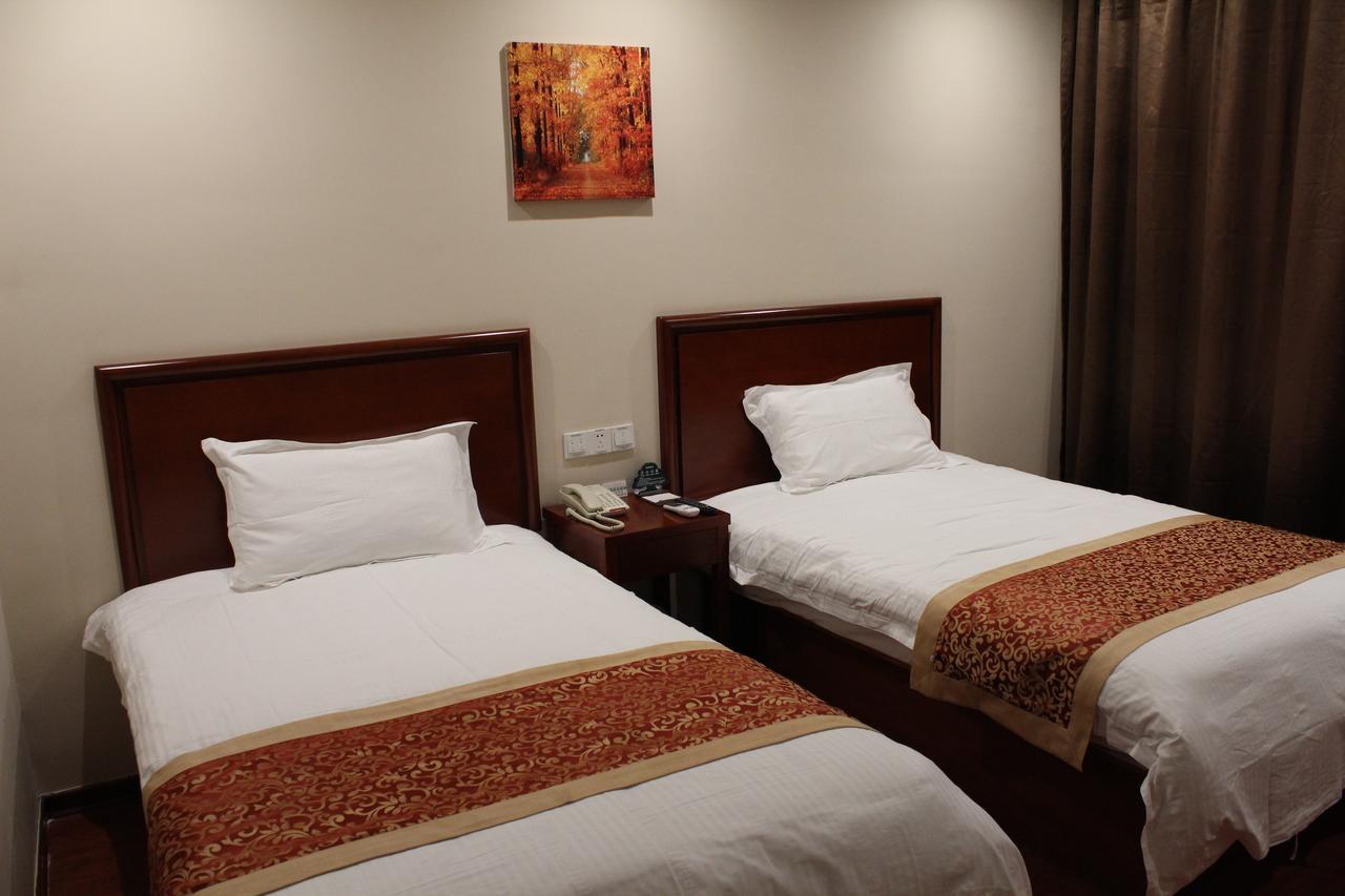 Greentree Inn Shanghai Expo Site South Yanggao Road Subway Station Express Hotel Zewnętrze zdjęcie