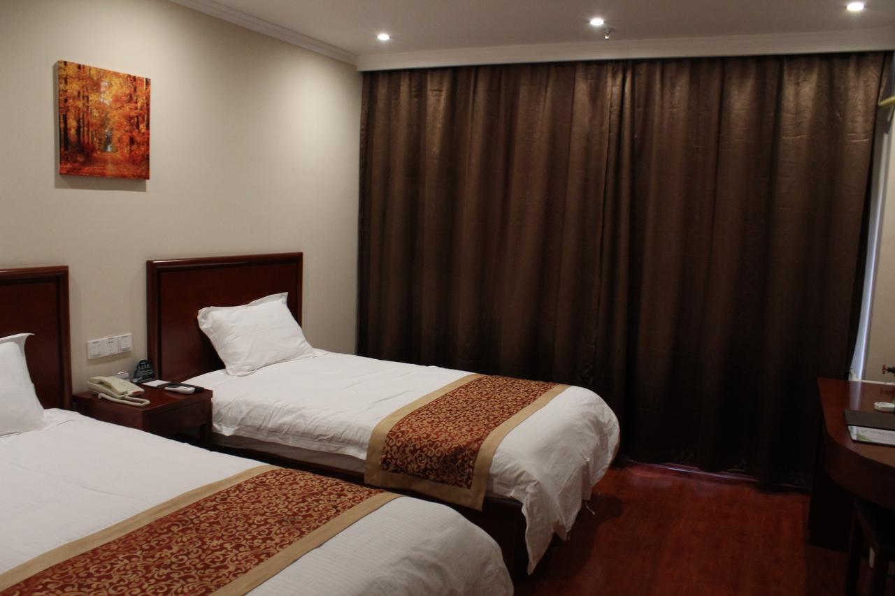 Greentree Inn Shanghai Expo Site South Yanggao Road Subway Station Express Hotel Zewnętrze zdjęcie